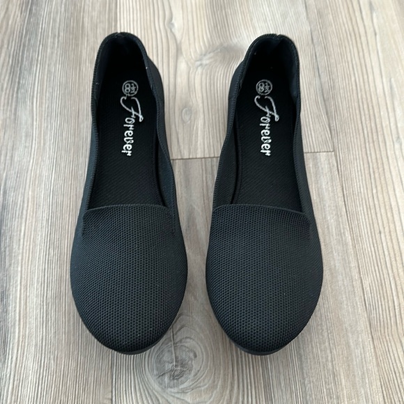 Stretch Flats - Picture 2 of 5